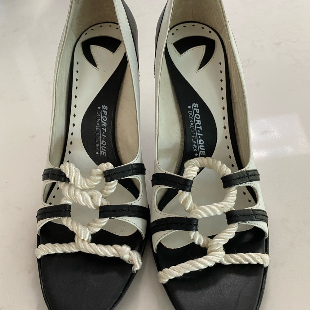 Donald J Pliner, Sport-I-Que black and white wedge heel, NWOT